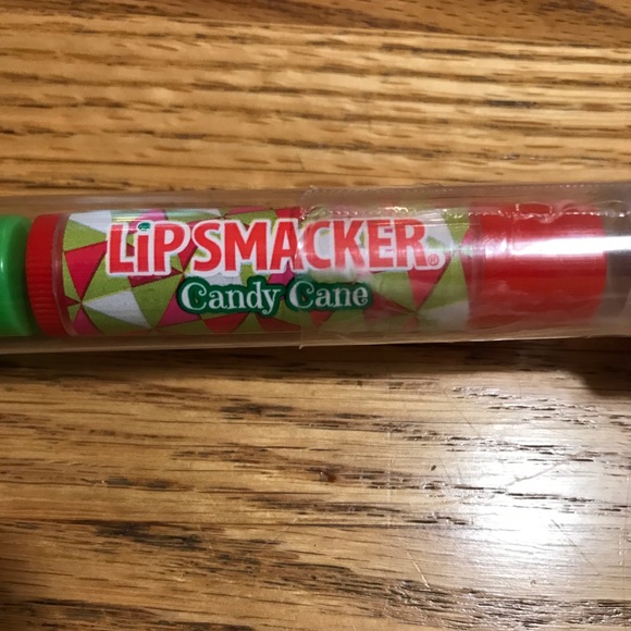 FREE WITH BUNDLE Lip Smacker Lip Balm Candy Set - Picture 3 of 8